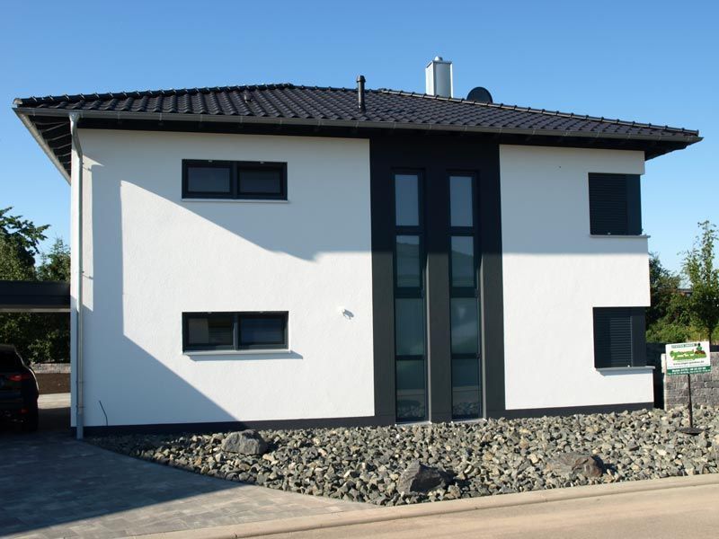 Uwe Fischer HOLZBAU in Coburg-Creidlitz, Leistungsspektrum, Zimmerei, Angebotserstellung, Carports, Terrassen, Pergolen, Dacheindeckungen, Dachstühle, Gauben, Modernisierungen, Dachflächenfenster, Handel mit Baumaterialien, Dachsanierung, Umdeckungen