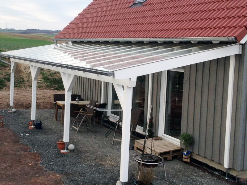 Uwe Fischer HOLZBAU in Coburg-Creidlitz, Zimmerei, Angebotserstellung, Carports, Terrassen, Pergolen, Dacheindeckungen, Dachstühle, Gauben, Modernisierungen, Dachflächenfenster, Handel mit Baumaterialien, Dachsanierung, Dachdämmung, Umbauten, Ausbauten, Dachausbauten, Umdeckungen