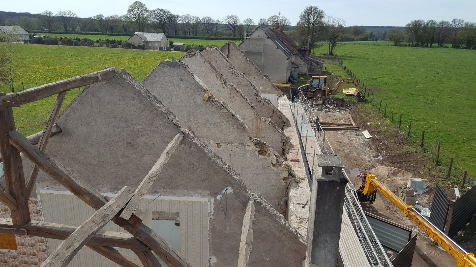 Suppression de l'ancienne toiture