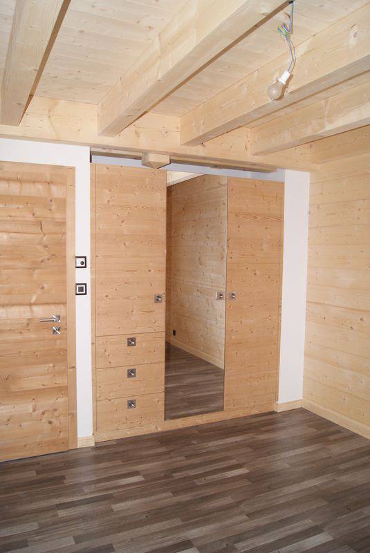 Chambovey Edouard ébénisterie menuiserie - création de placard