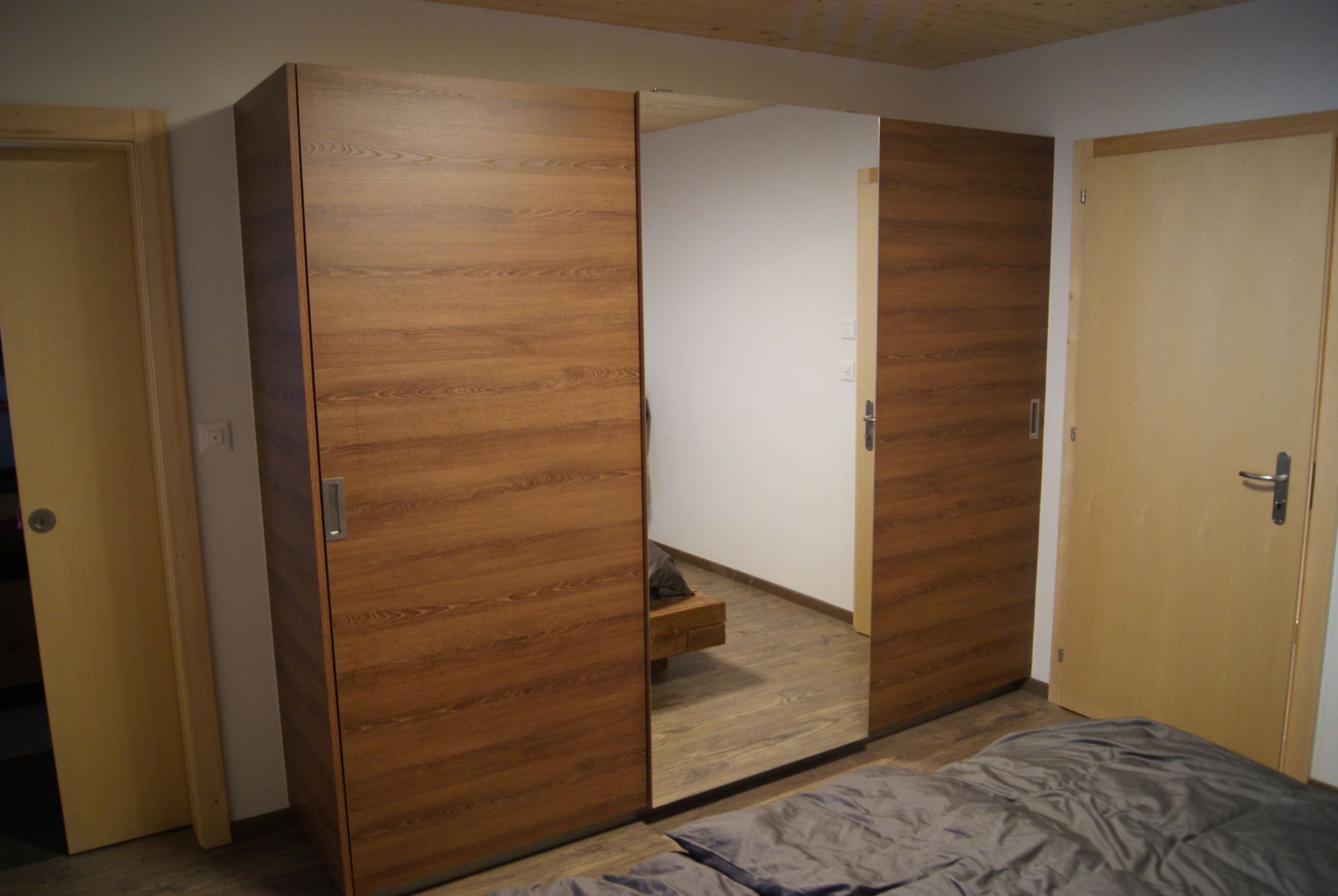 Chambovey Edouard ébénisterie menuiserie -