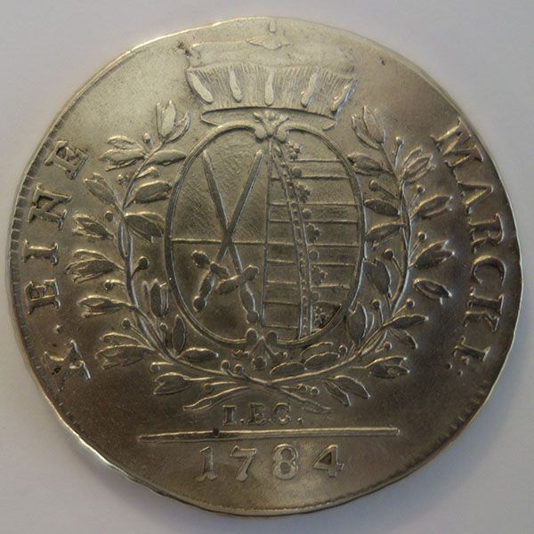 Silbermünze, französisch, mit Krone und Figuren auf der Vorderseite, Jahreszahl 1784.