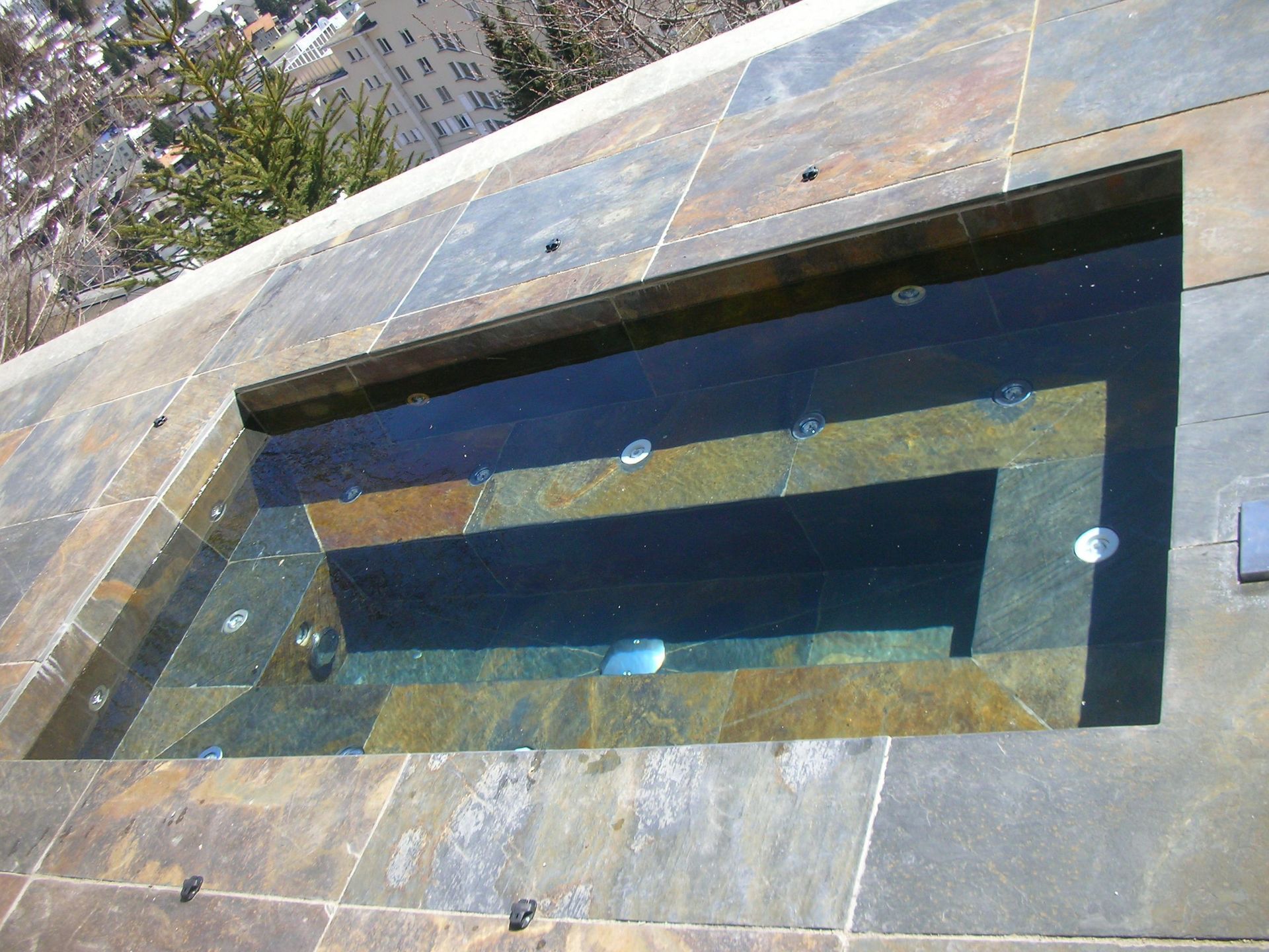 Whirlpool - Blue Line GmbH