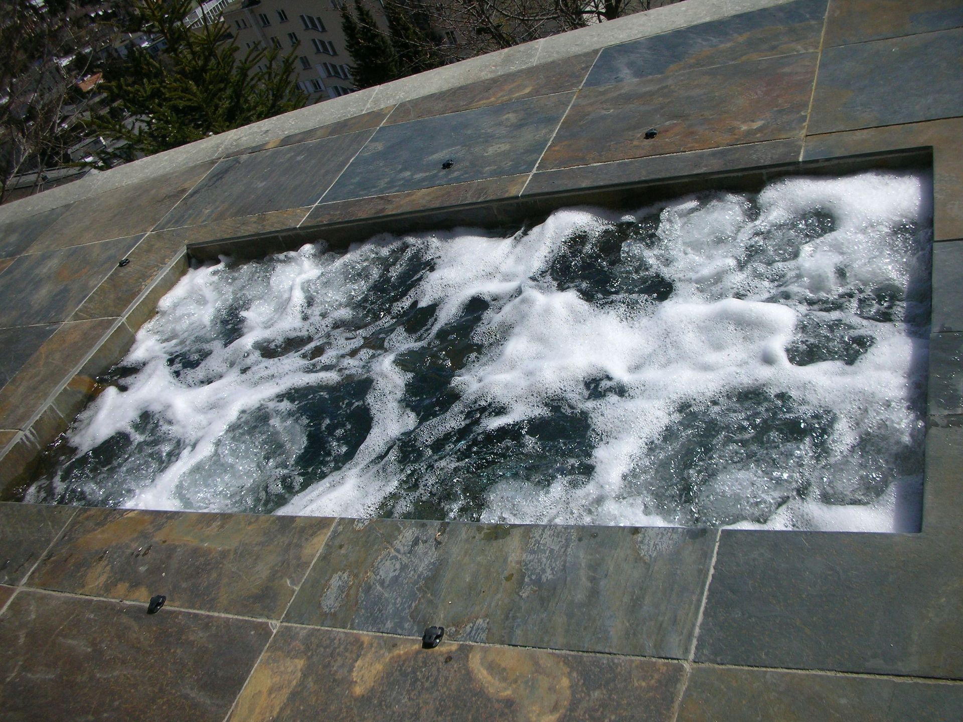 Whirlpool - Blue Line GmbH