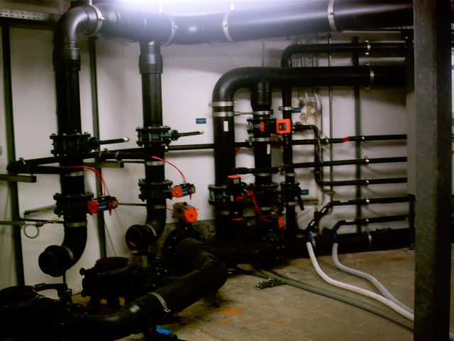 Pooltechnik 1 - Blue Line GmbH