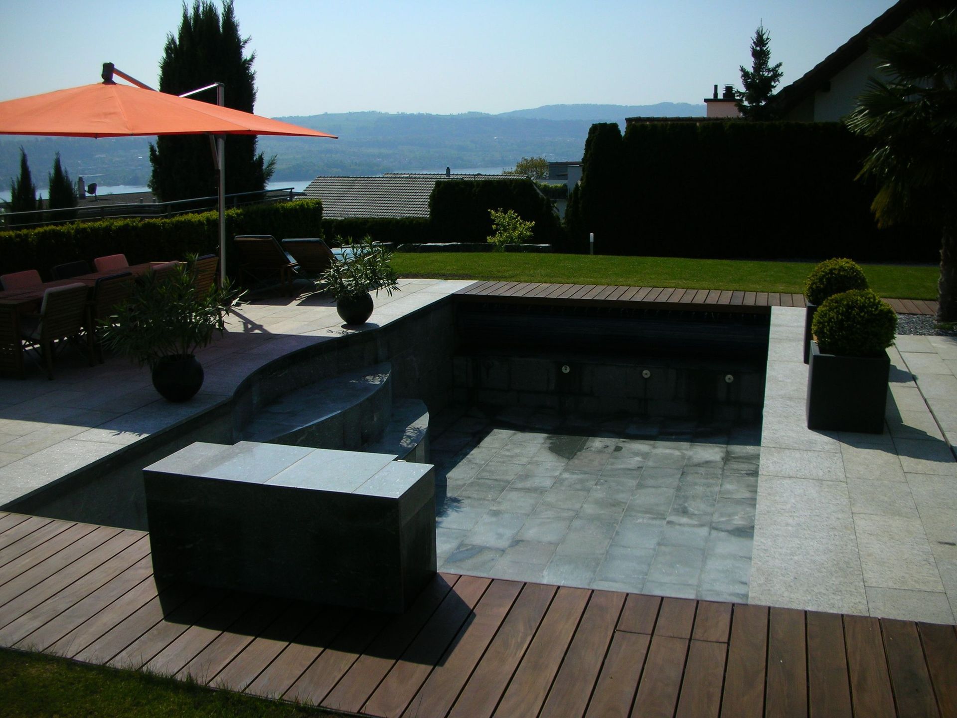 Betonpool 1 - Blue Line GmbH