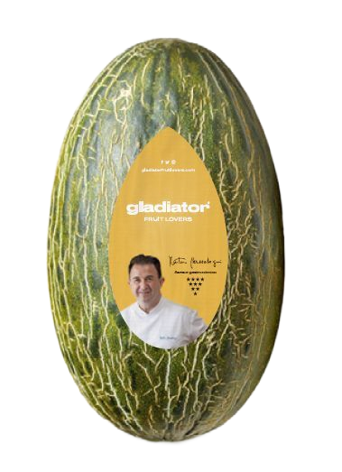 Melón Gladiator de forma ovalada con una etiqueta que incluye la imagen y el texto de un chef.