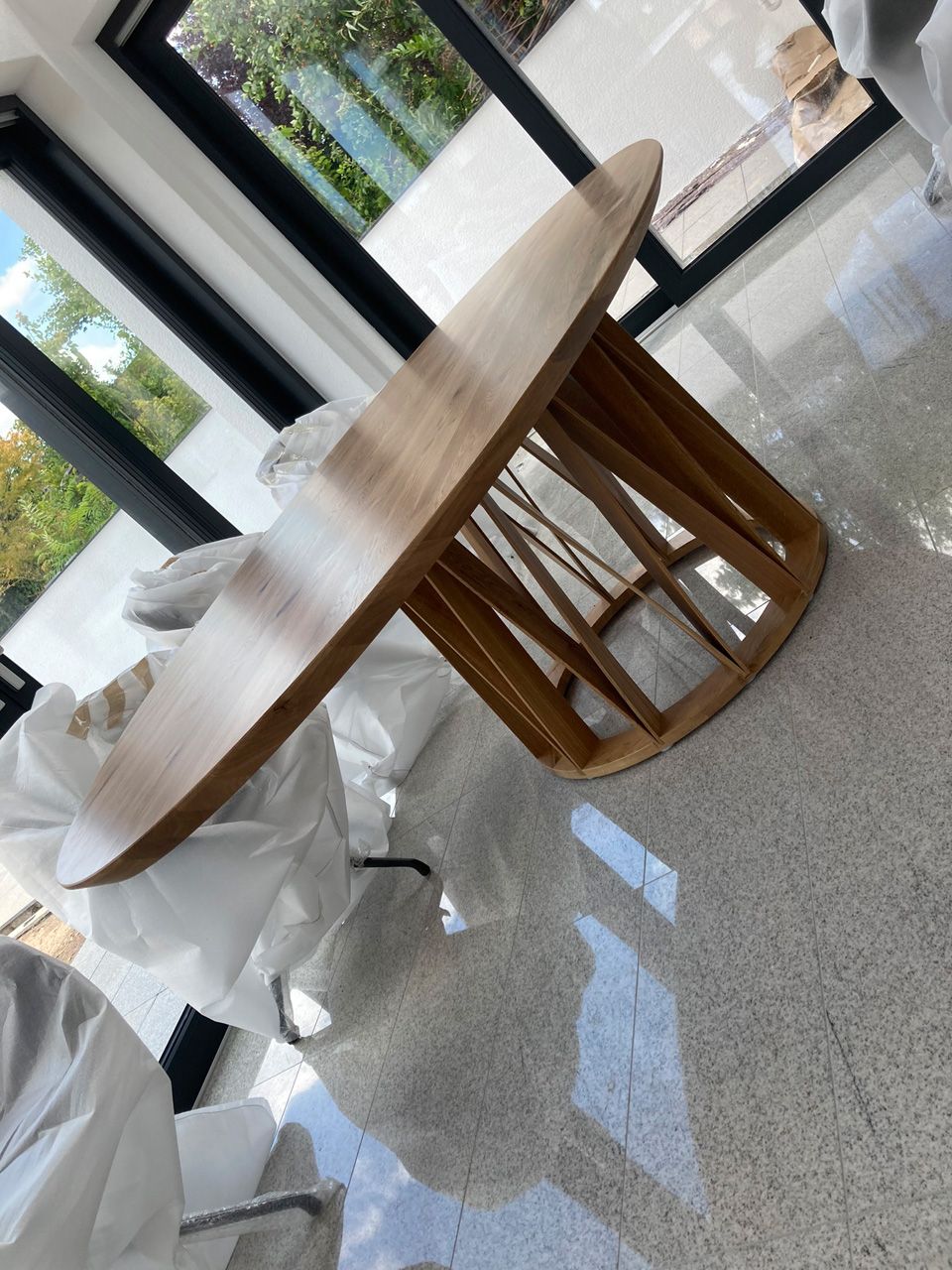 Esstisch aus Holz