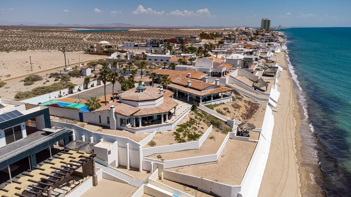 Las Conchas Beach