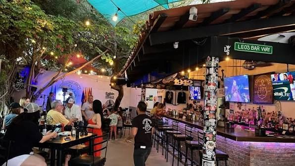 Leo's Bar near the Malecón in Puerto Peñasco