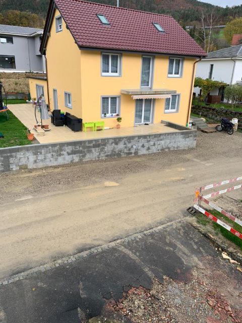 Fassadenanstrich durch Maler Moy