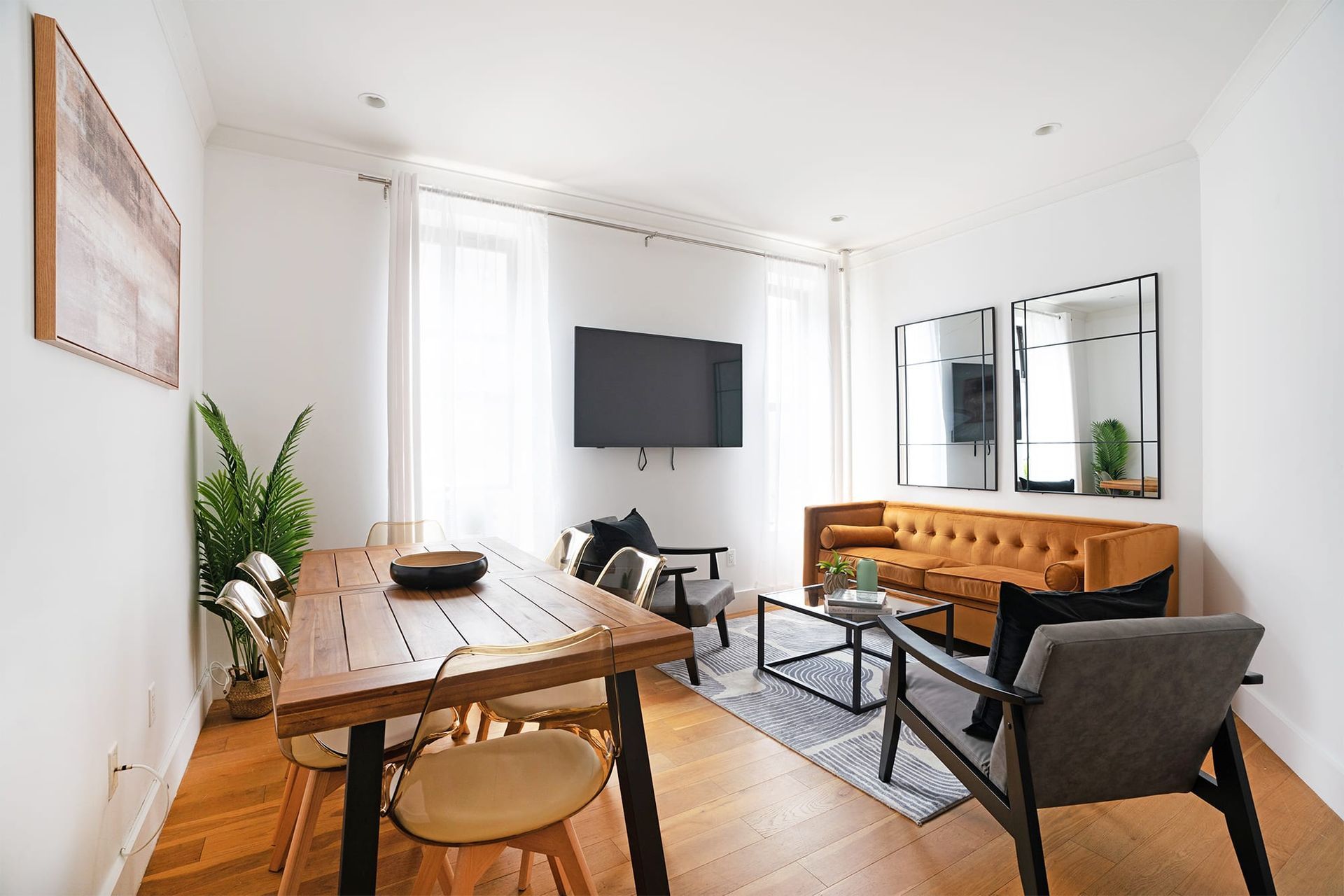 URBAN 403 | Short-Term Rentals | Urban Furnished