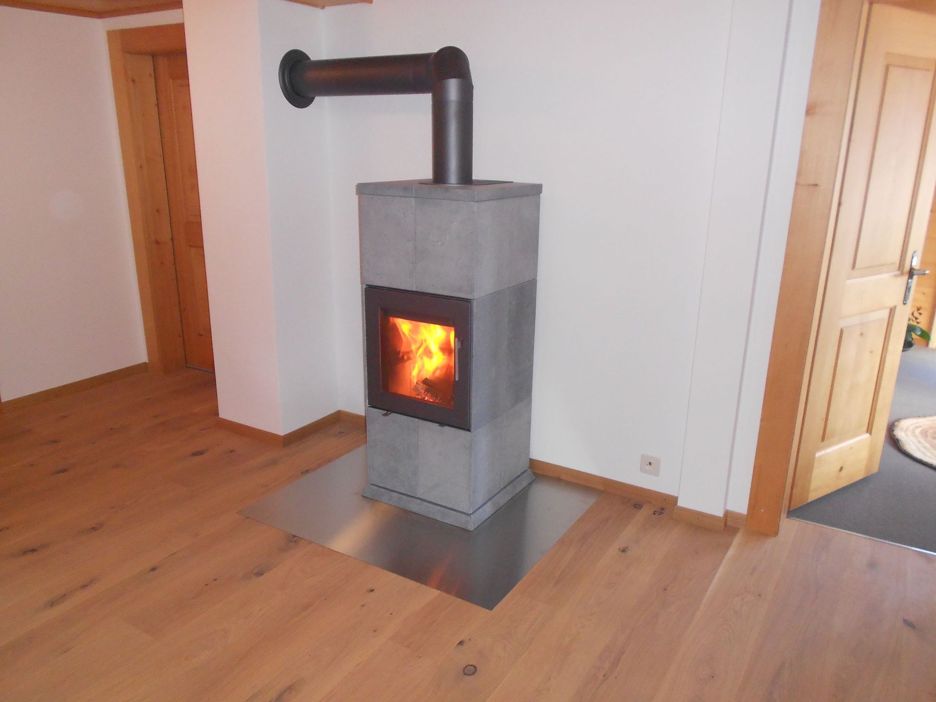 Kaminöfen und Halbspeicheröfen - André Imboden Ofen- Kaminbau GmbH - Niedergestein 5