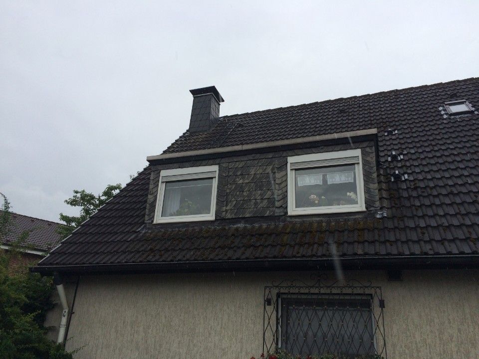 neues Dach für altes Haus