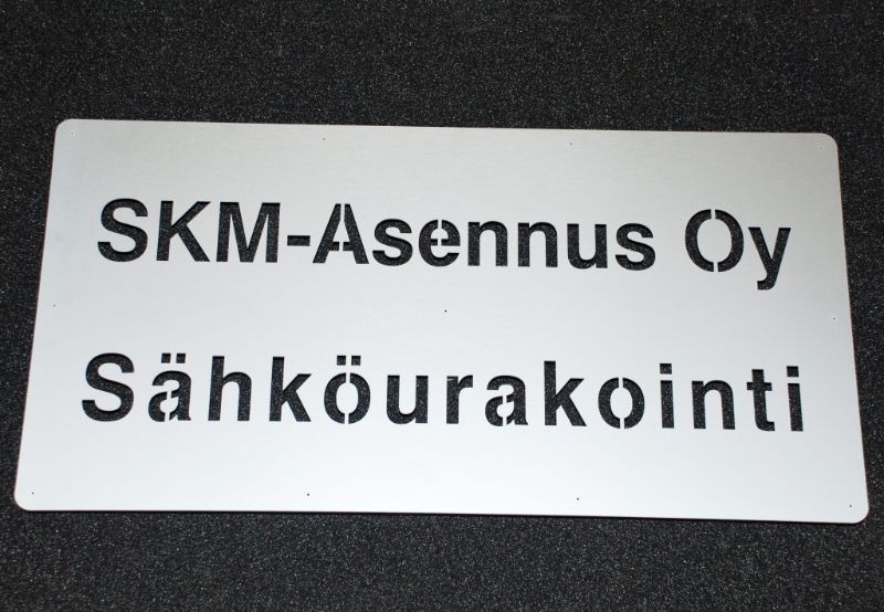 Mainosbanneri, Tampereen Vesileikkaus Oy