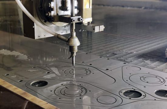 Messumainokset, Tampereen Vesileikkaus Oy
