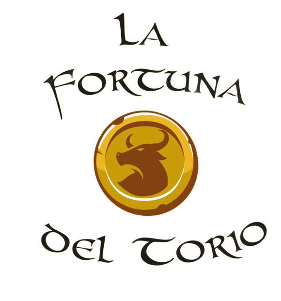 Logotipo con la inscripci&oacute;n &ldquo;La Fortuna del Torio&rdquo; y la silueta de un toro dorado en un emblema circular.