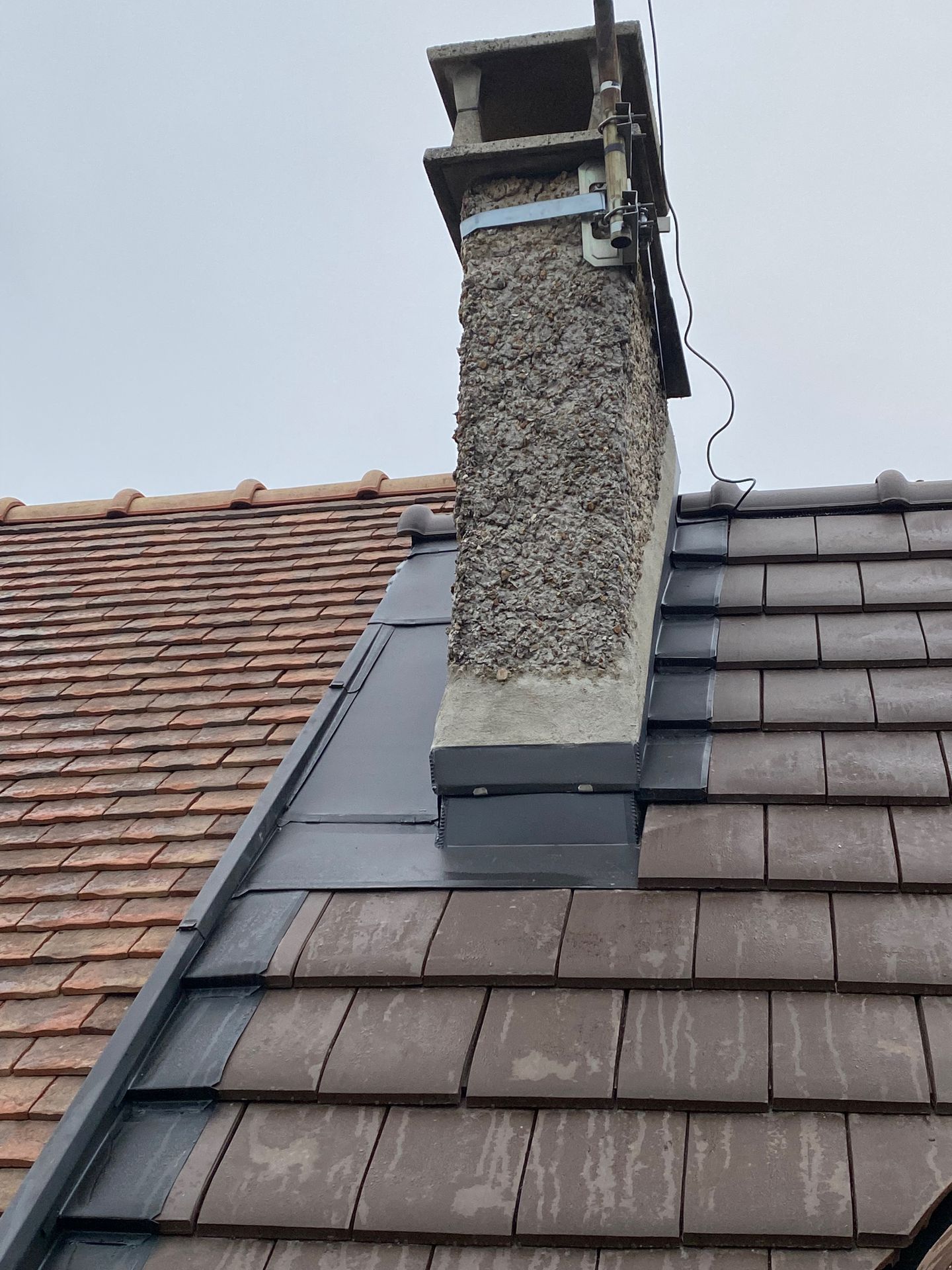 Contour de cheminée