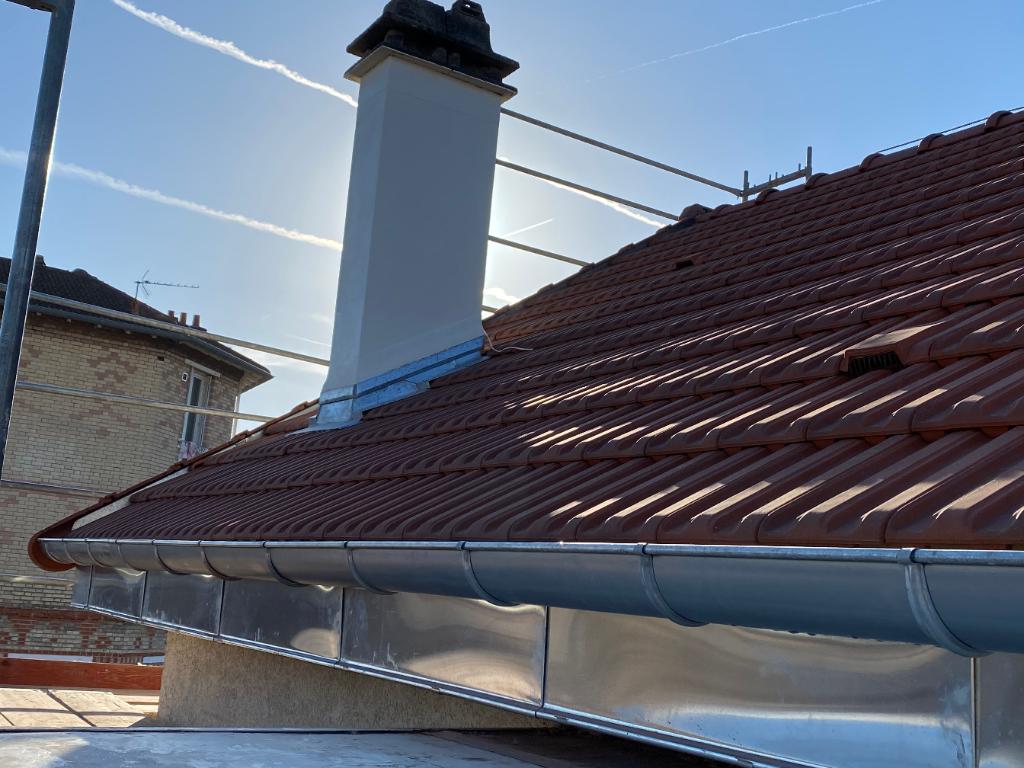 Pose de gouttière et chéneaux