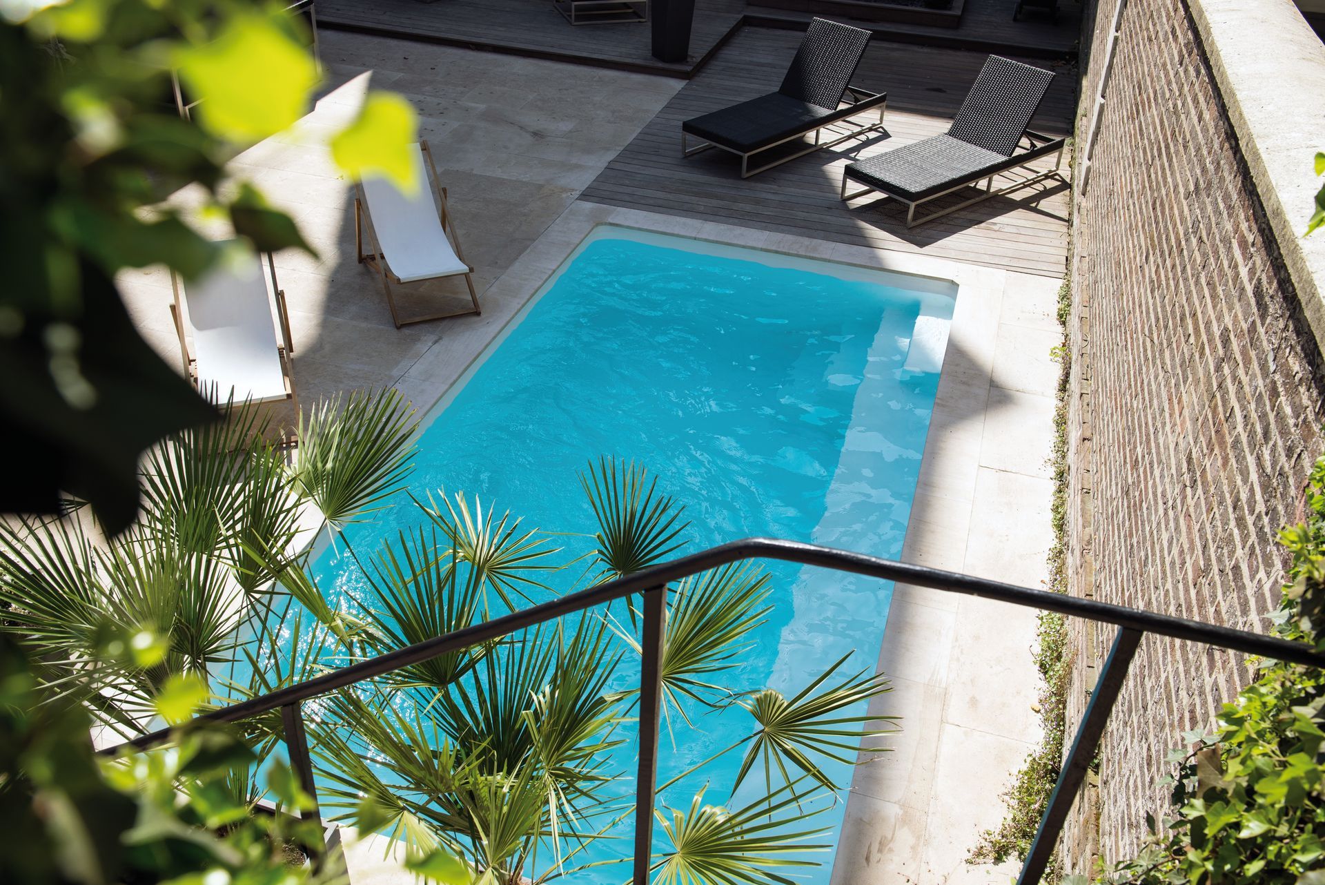 Une piscine enterrée