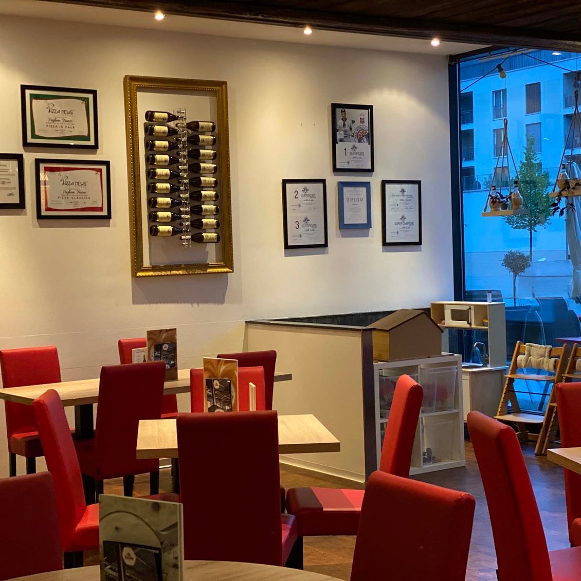 Restaurant & Pizzeria caffè e più | Über uns | Malters