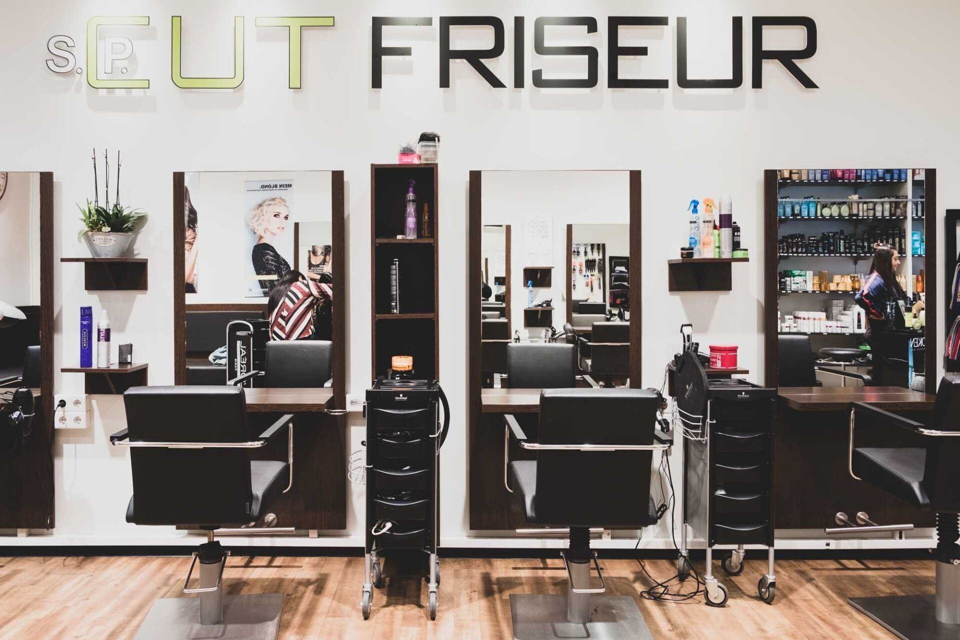 S.P. CUT FRISEUR SHOP BILLSTEDT