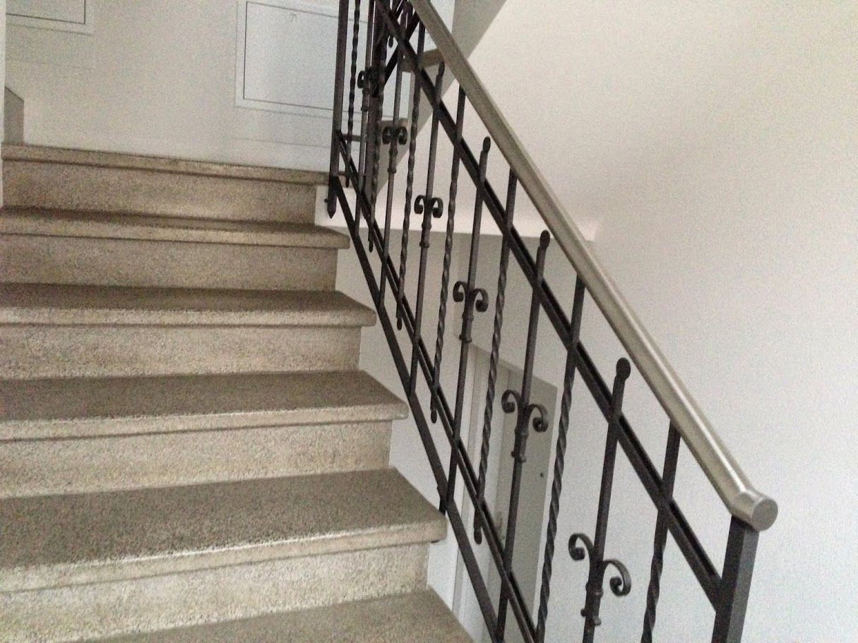 scala interna in metallo - Solari Elvezio SA