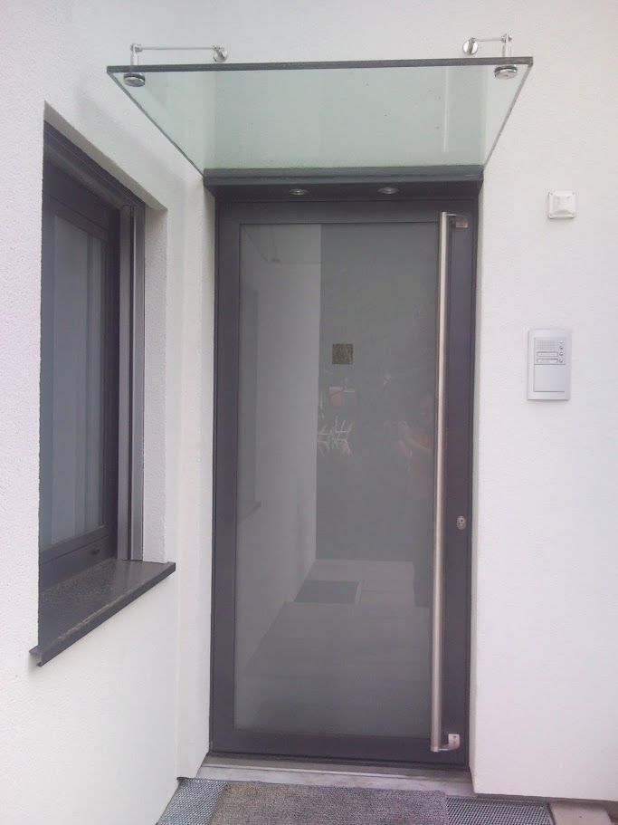 porta in vetro - Metalcostruzioni Solari Elvezio - Olivone - Blenio - Ticino