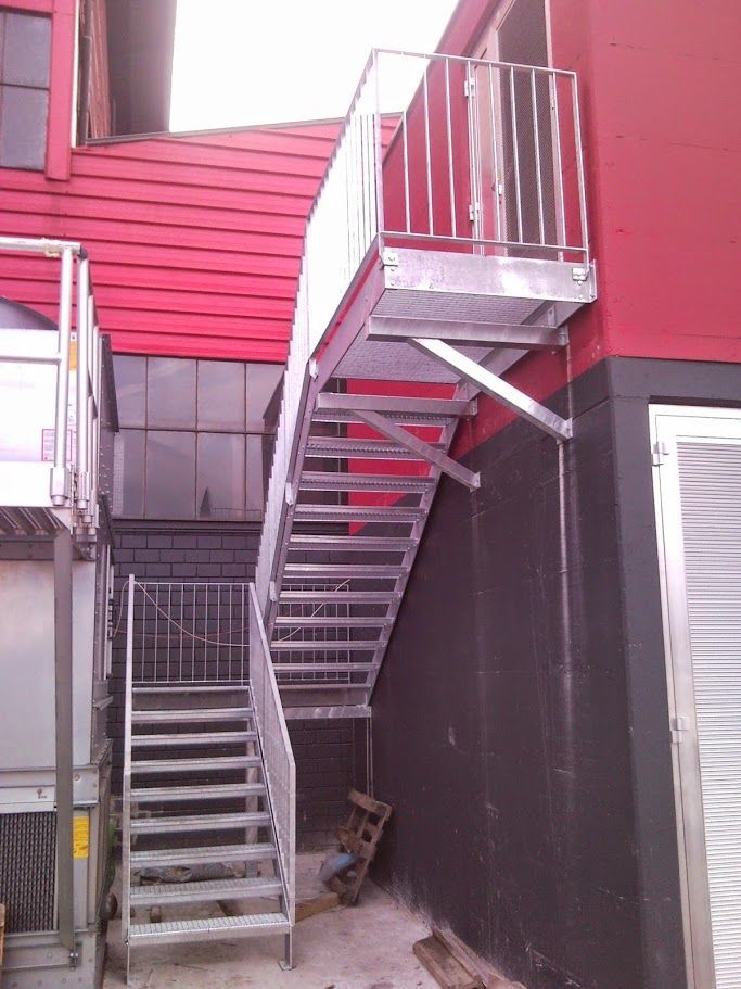 scala esterna - Solari Elvezio SA