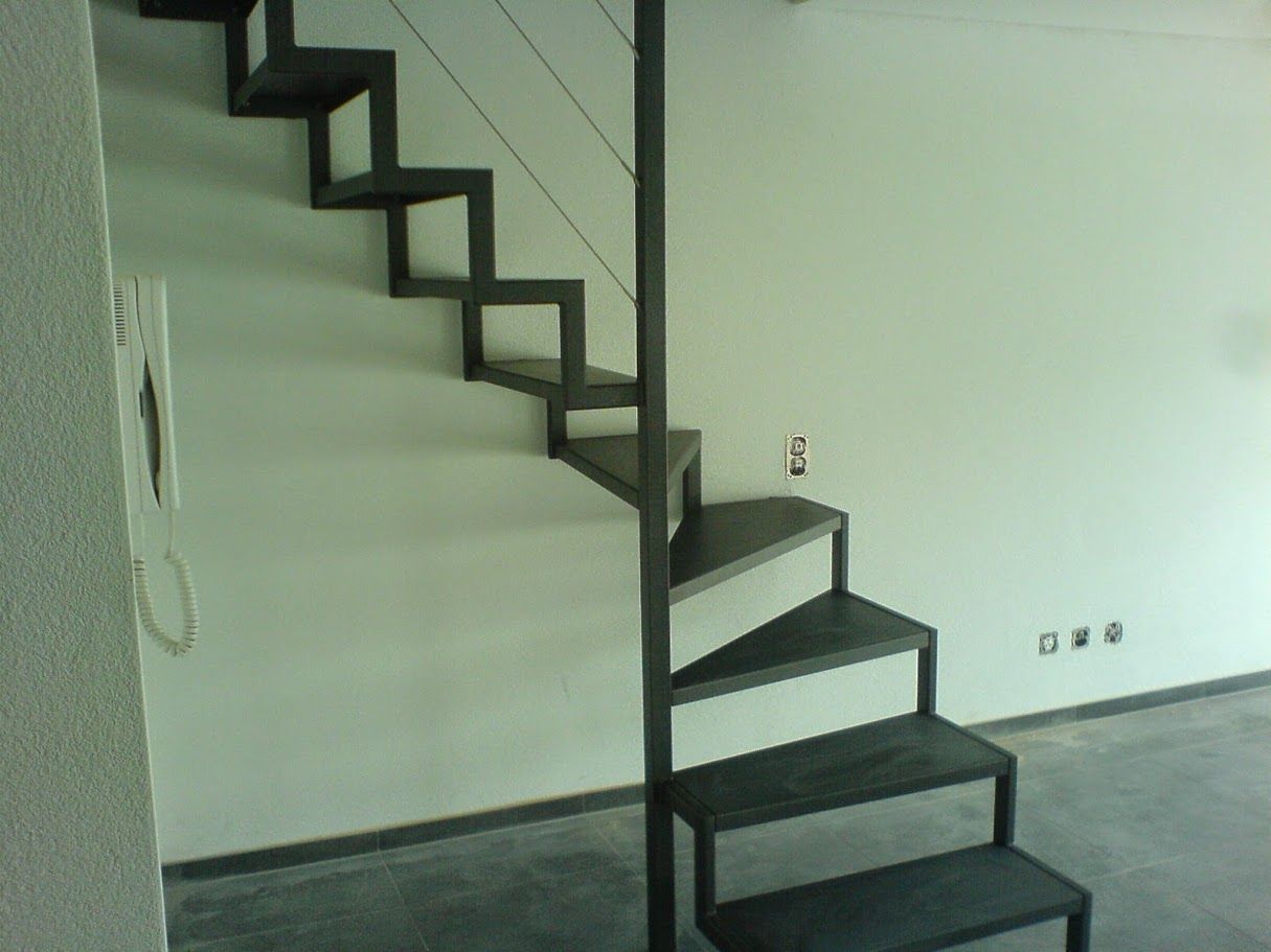 scala interna in metallo - Solari Elvezio SA
