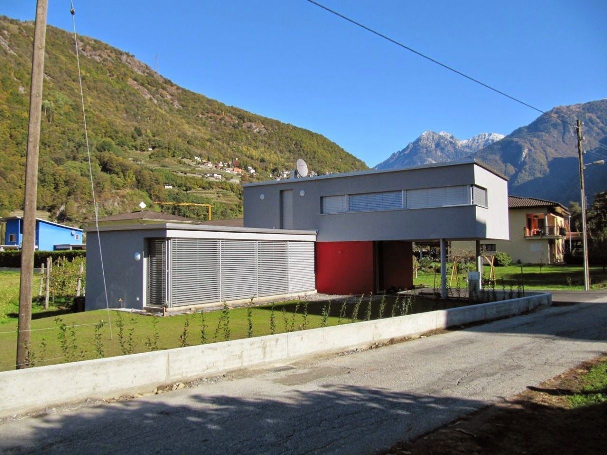 casa moderna su due piani - Metalcostruzioni Solari Elvezio - Olivone - Blenio - Ticino
