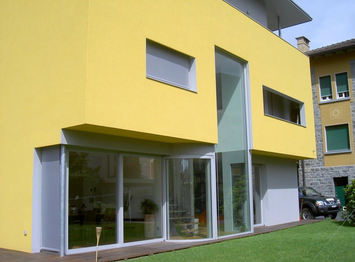 grande vetrata al piano terra - Metalcostruzioni Solari Elvezio - Olivone - Blenio - Ticino