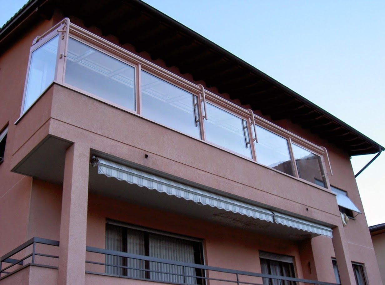 veranda al primo piano - Metalcostruzioni Solari Elvezio - Olivone - Blenio - Ticino