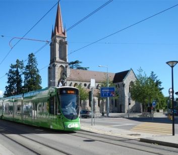 Paysage suisse avec église