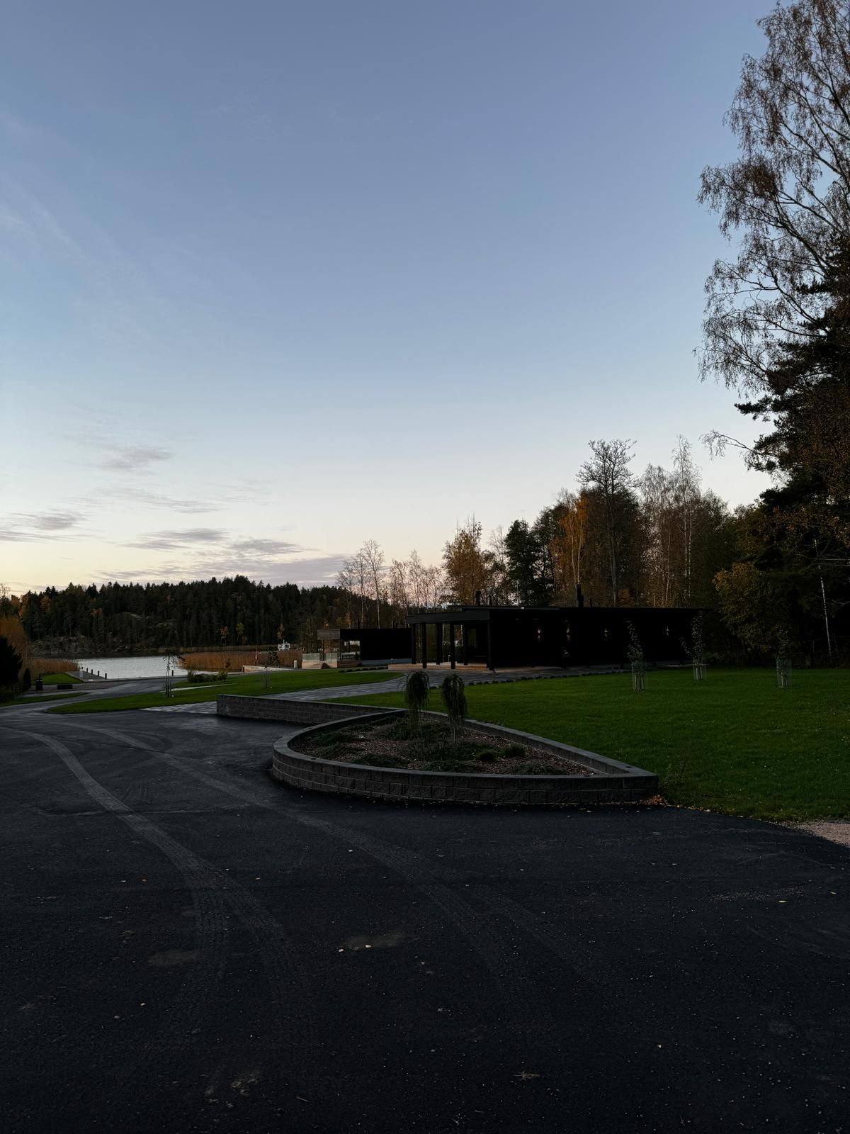 Saaristonrakentaja Oy toteuttaa mökkipaketit ammattitaidolla koko Turun saariston alueella.