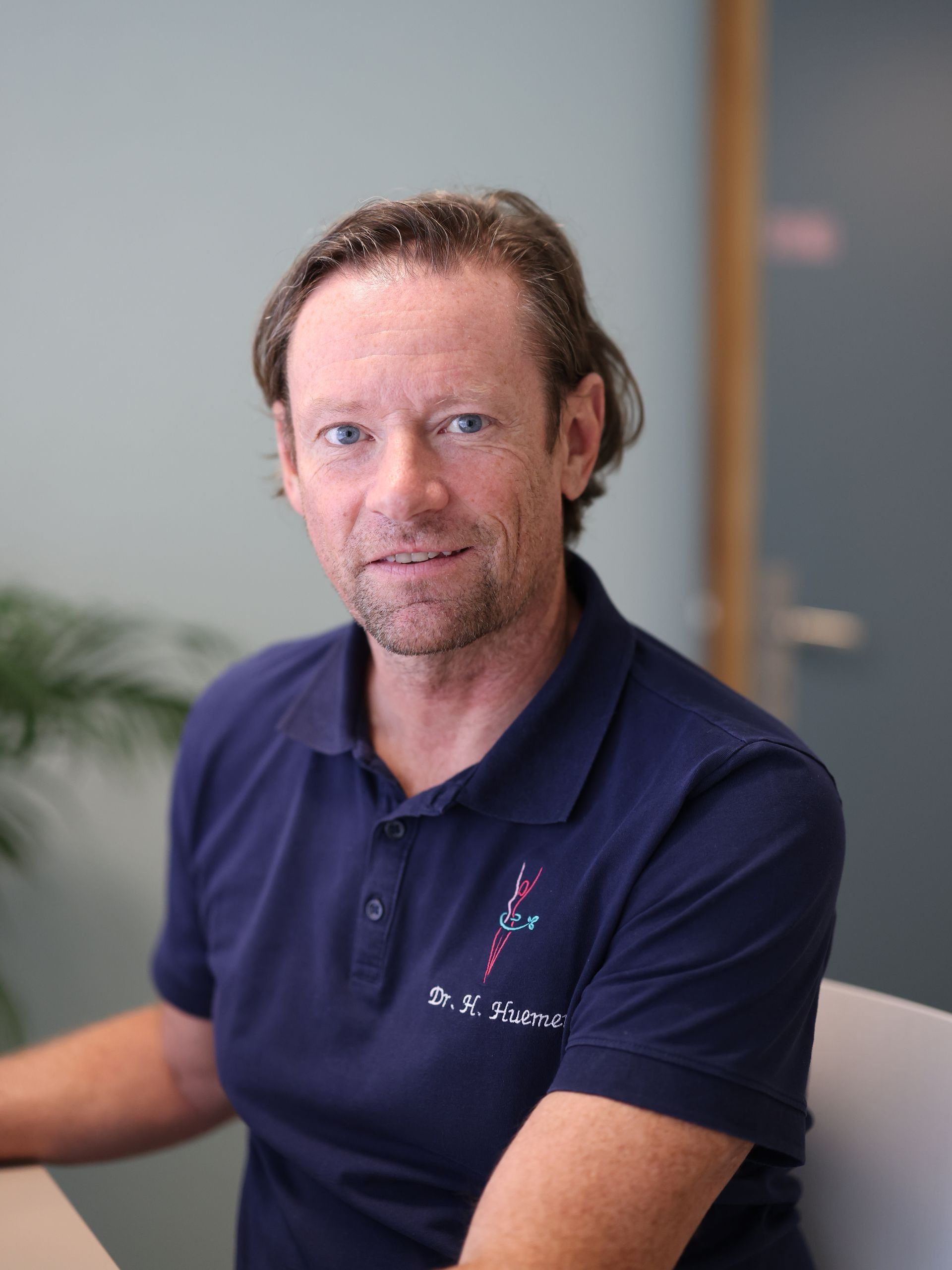 Dr Hansjoerg Huemer