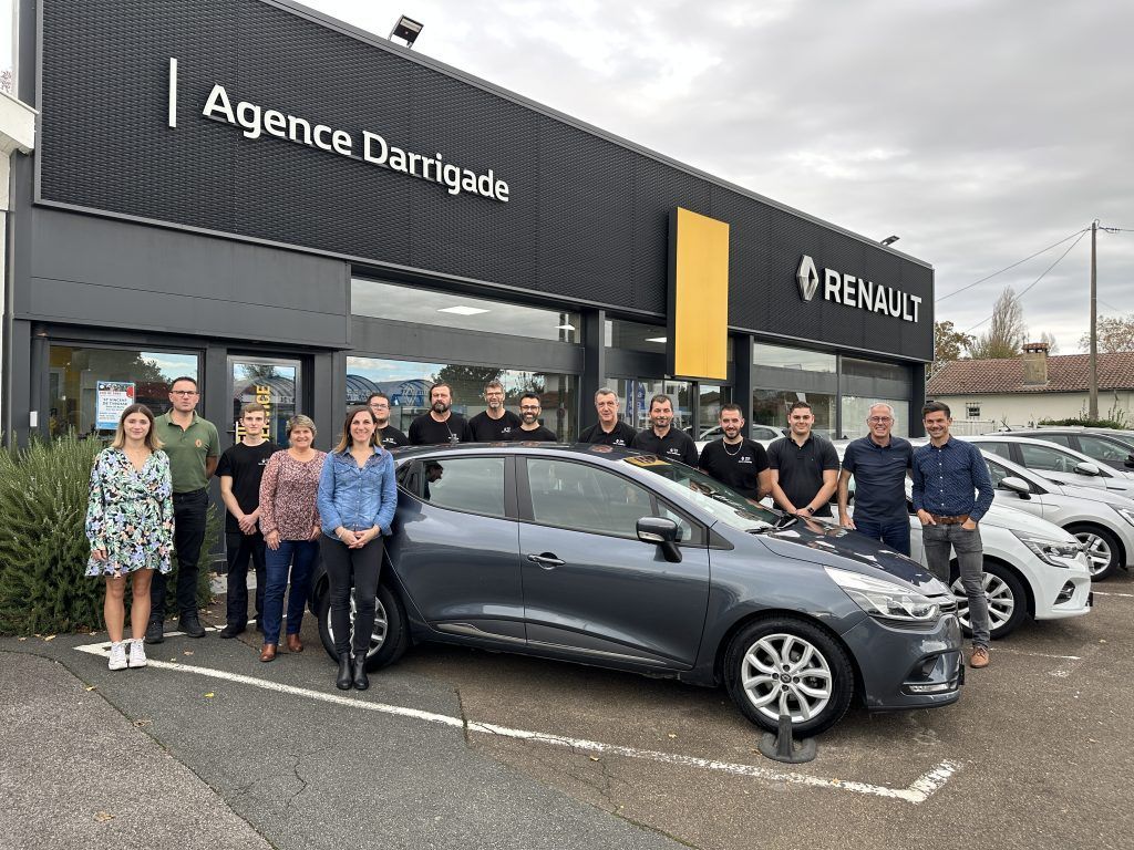 Photographie de l'équipe de l'agence DARRIGADE