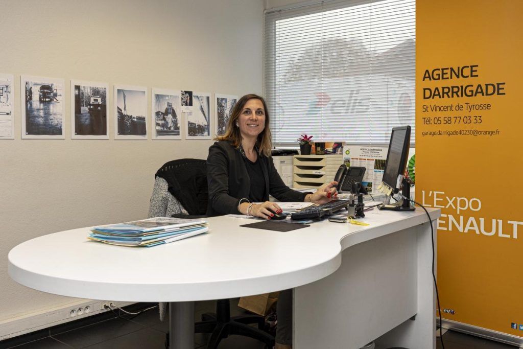 Photographie de votre hôtesse d'accueil