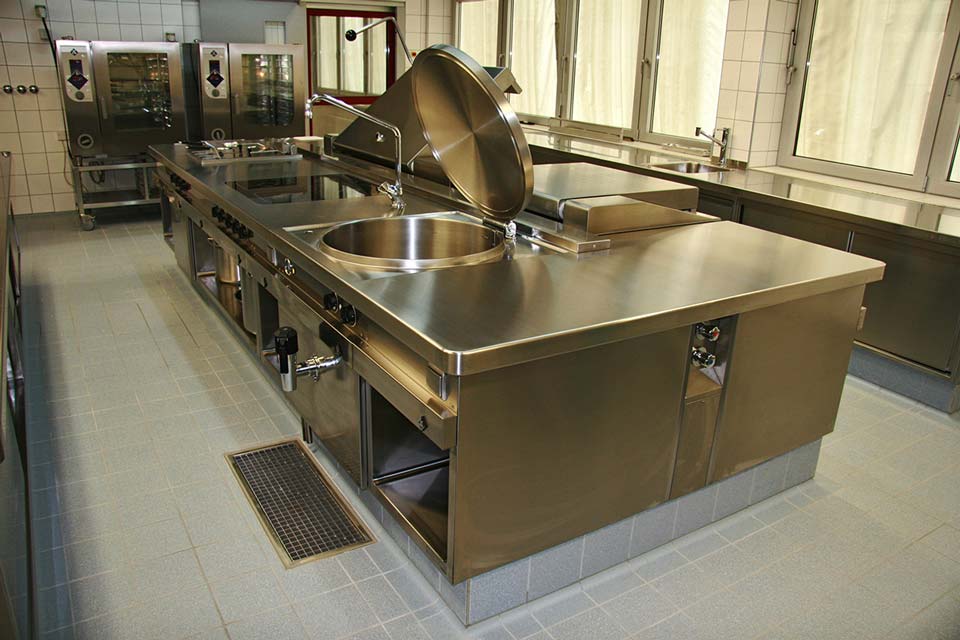 f3 Konzept – Großküche in der Burbach Mensa