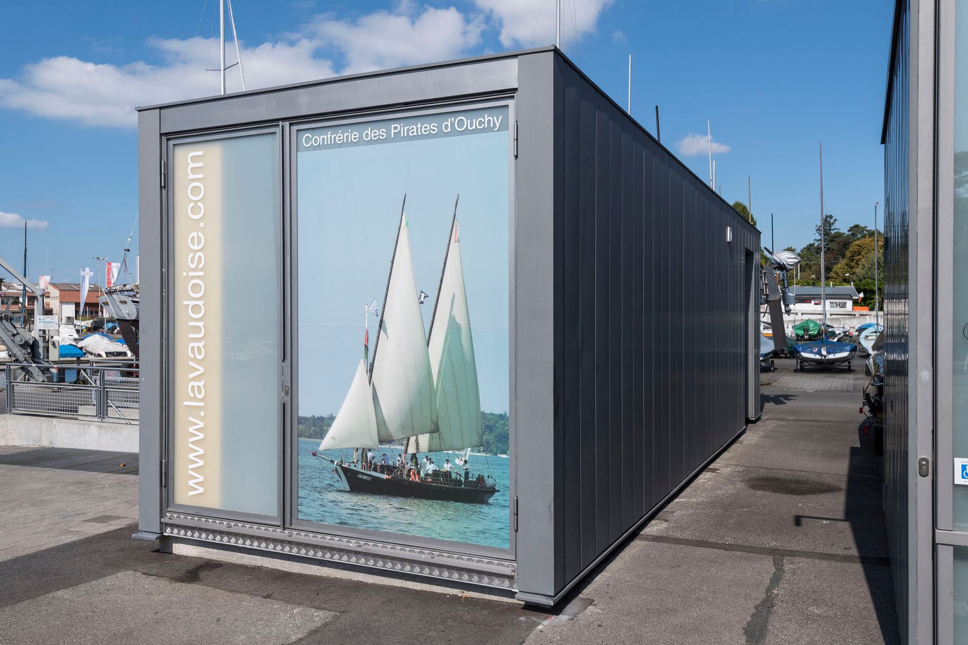 Constructions modulaires et containers en Suisse romande - Boxplay SA