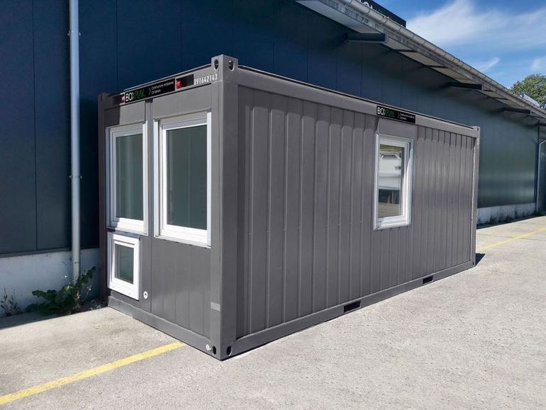 Containers pour bureaux, sanitaires et stockage en Suisse romande - Boxplay SA