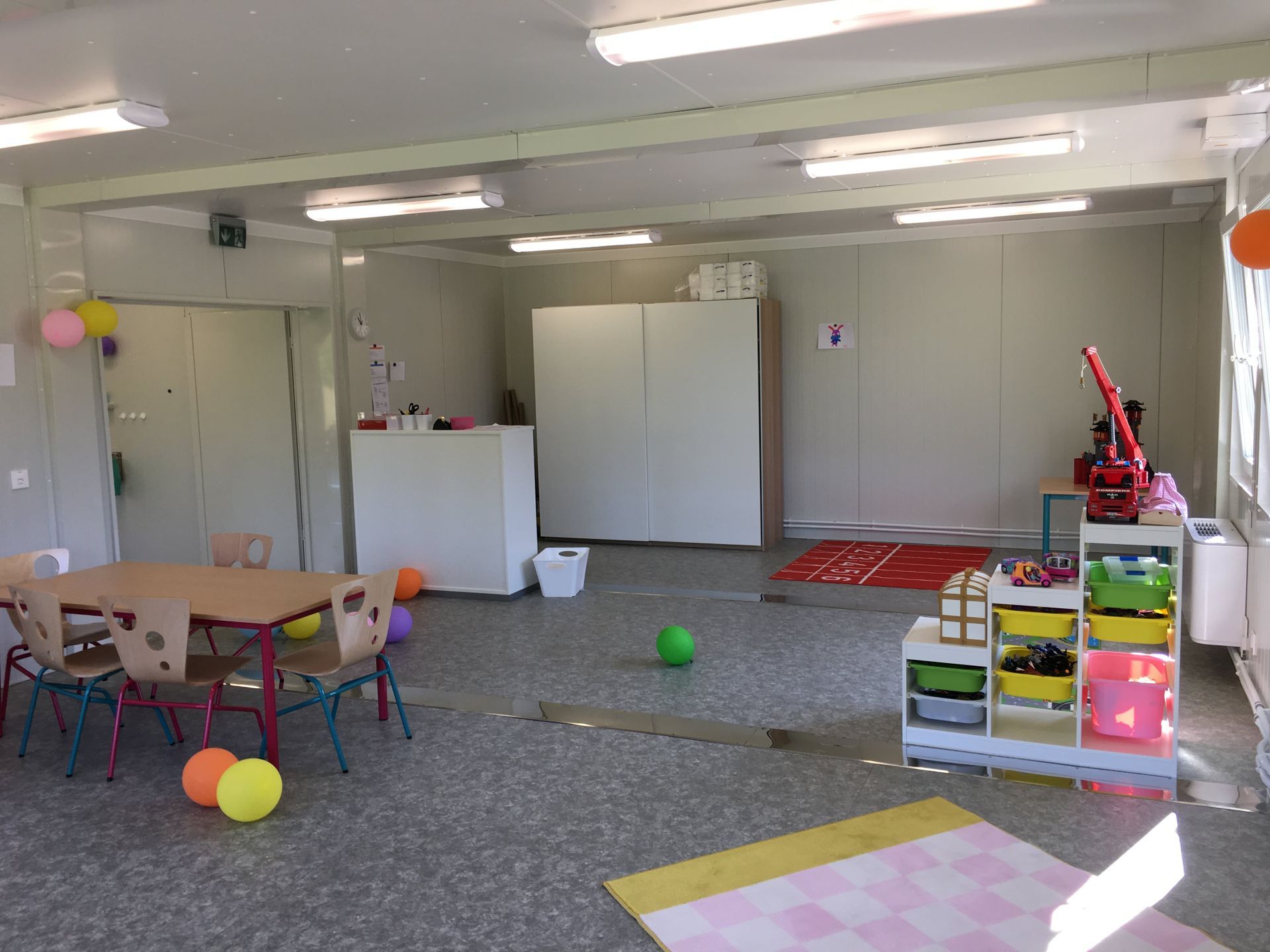 Écoles et UAPE, bâtiments provisoires en Suisse romande - Boxplay SA