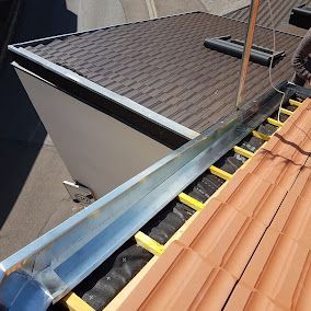 Vers la page Couverture