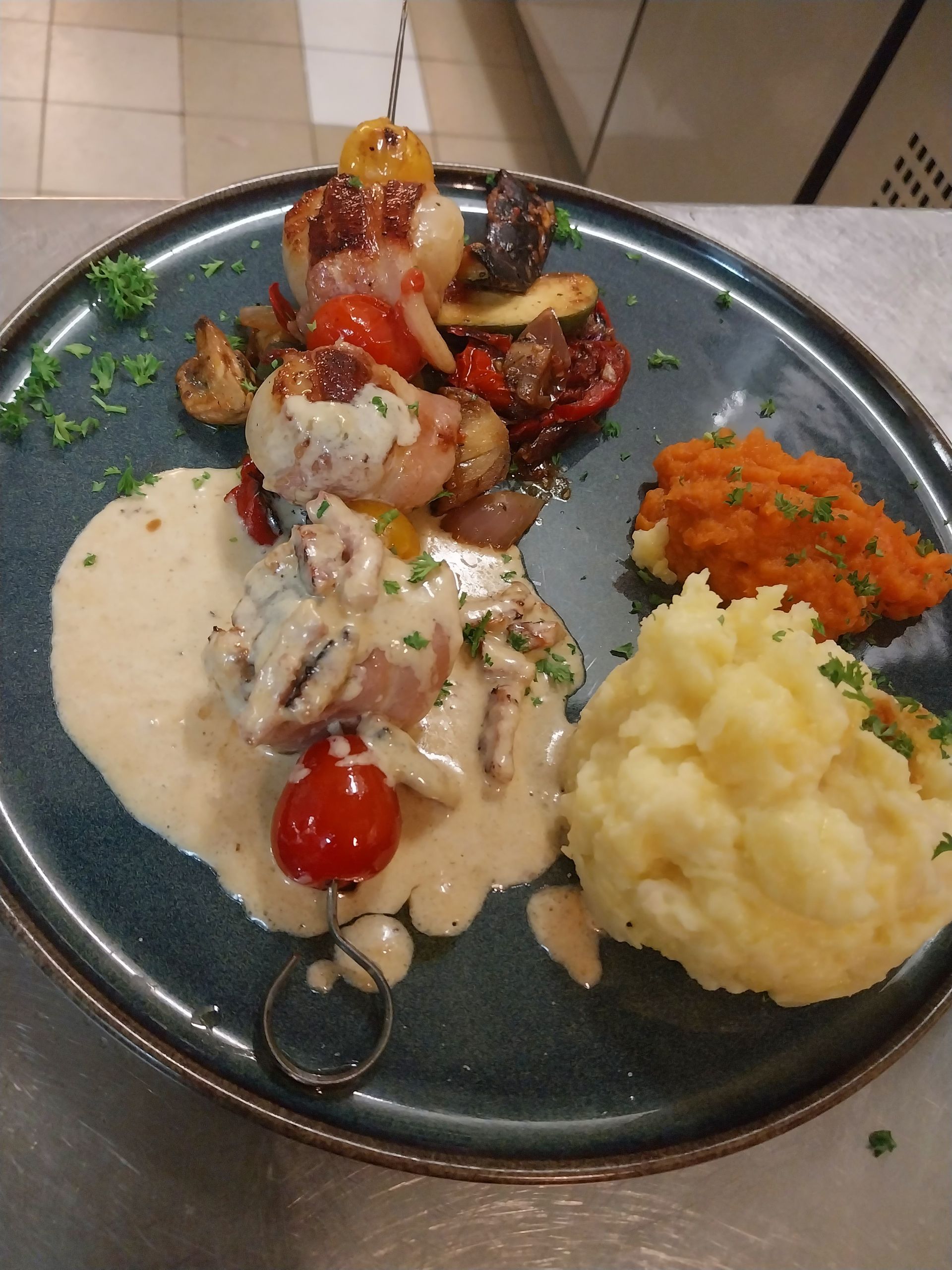 Purée et viande