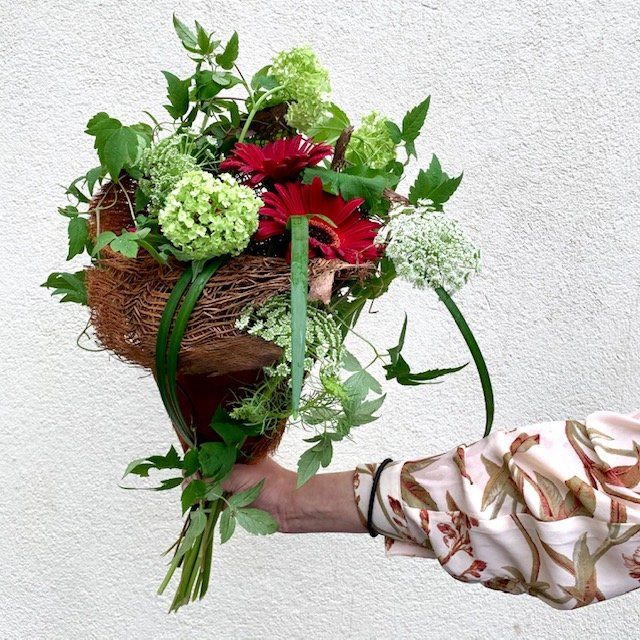 Kimput - Ainanlinnan Kukka ja Hautauspalvelu Oy