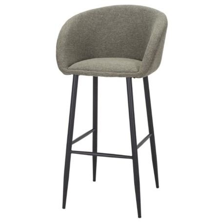 Un taburete de bar marrón con patas negras sobre un fondo blanco.