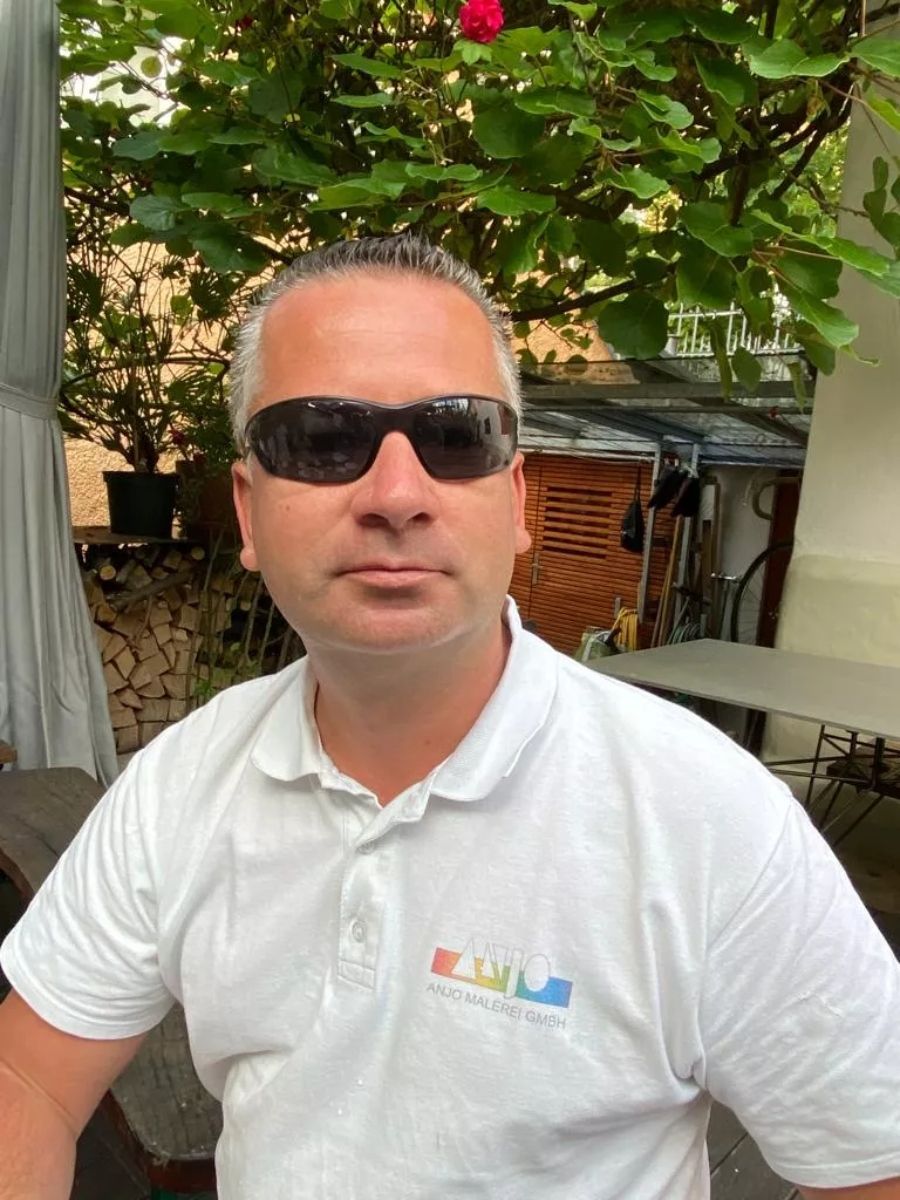 Stefan Grocholl von Anjo Malerei GmbH