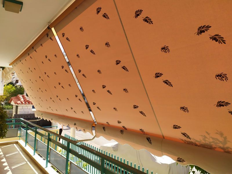 Τέντες με αντηρίδες