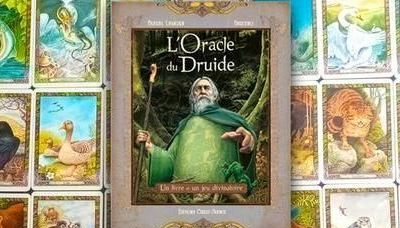 Plusieurs cartes de tarot