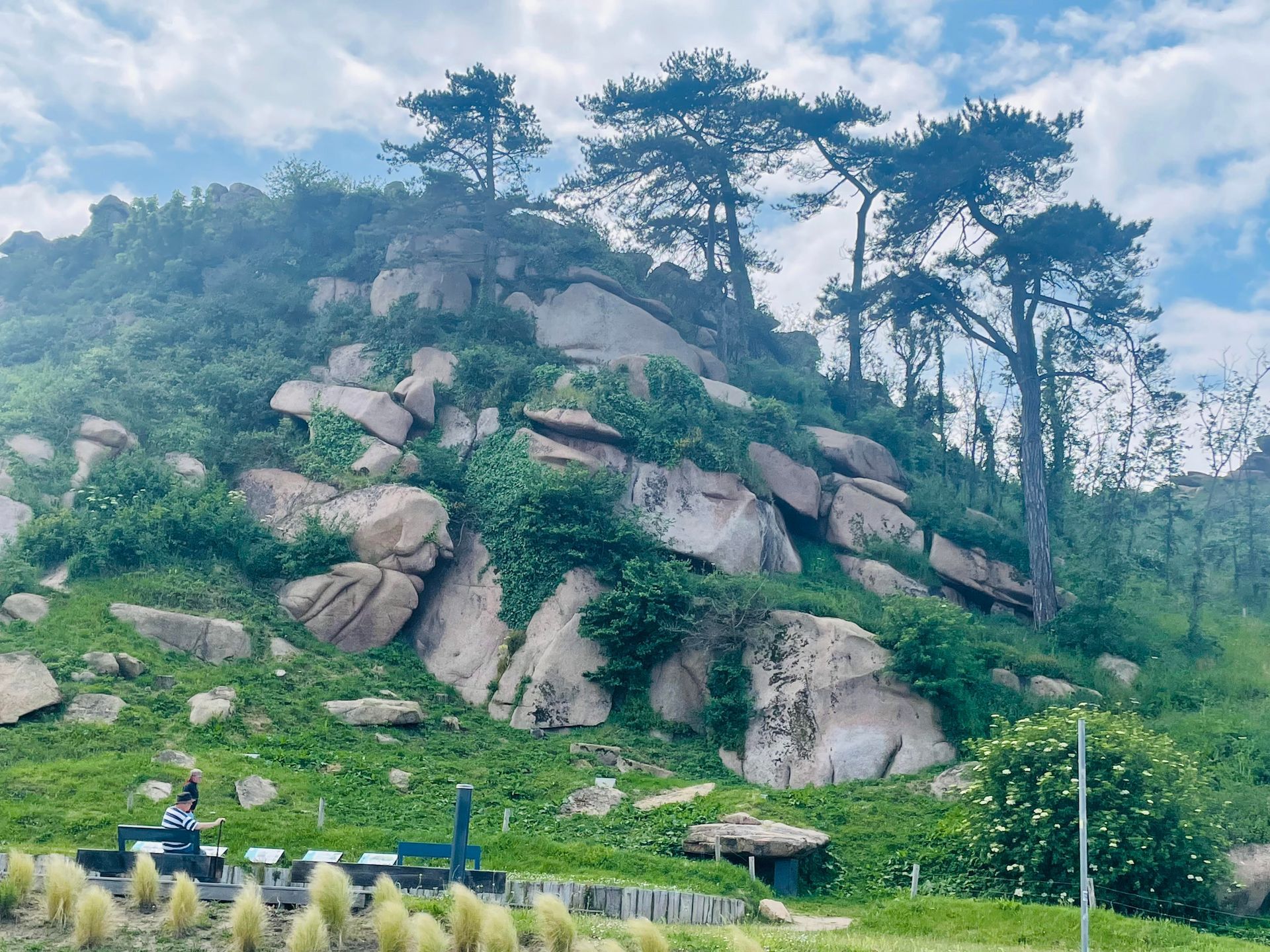 Photo d'un site naturel en Bretagne - La légende de Merlin - Perros-Guirec - Purification - Photo de Mme Brassart, voyante